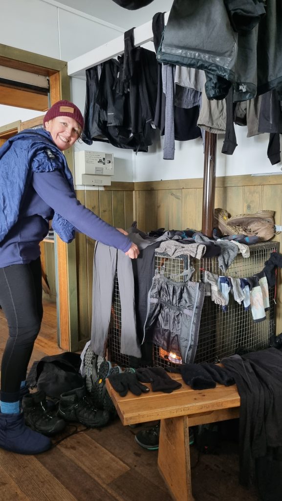 Overland Track Day 3 (New Pelion Hut)